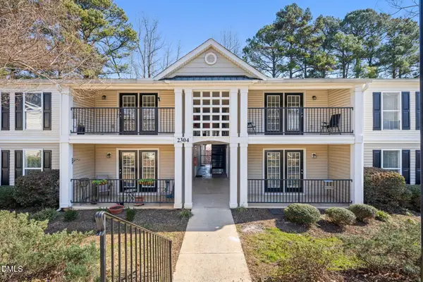 2304 Myron Drive #202, Raleigh, NC 27607