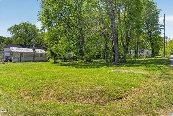 57 Ft Flint Hill, Henderson, NC 27536