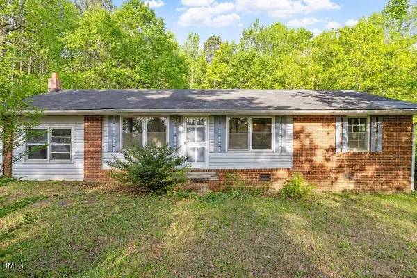 122 Richmond Road, Mebane, NC 27302