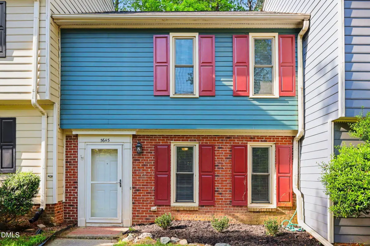 5645 Hamstead Crossing, Raleigh, NC 27612 - #1