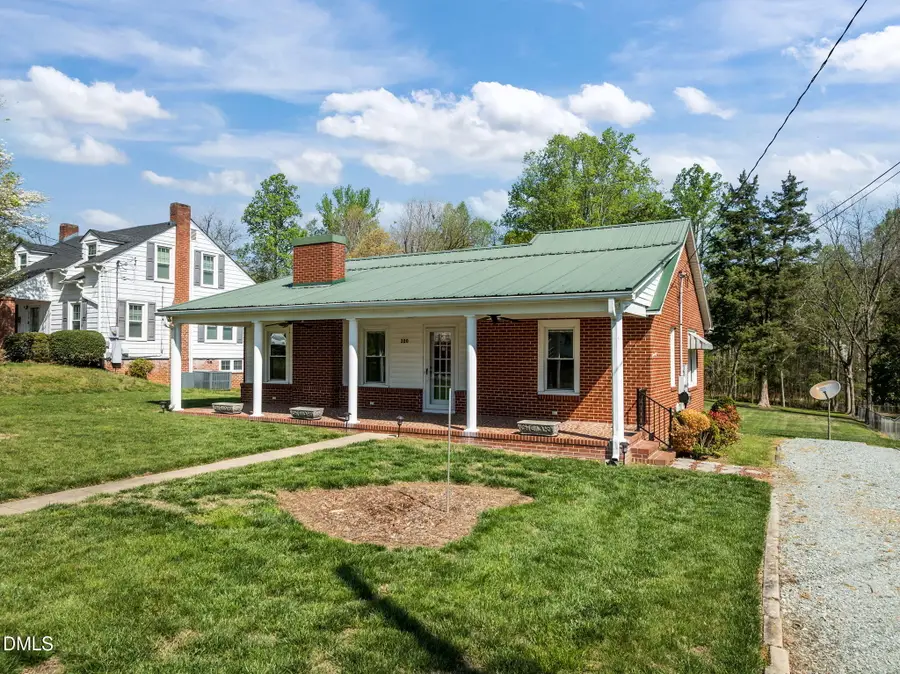 320 Barnette Avenue, Roxboro, NC 27573 - #3