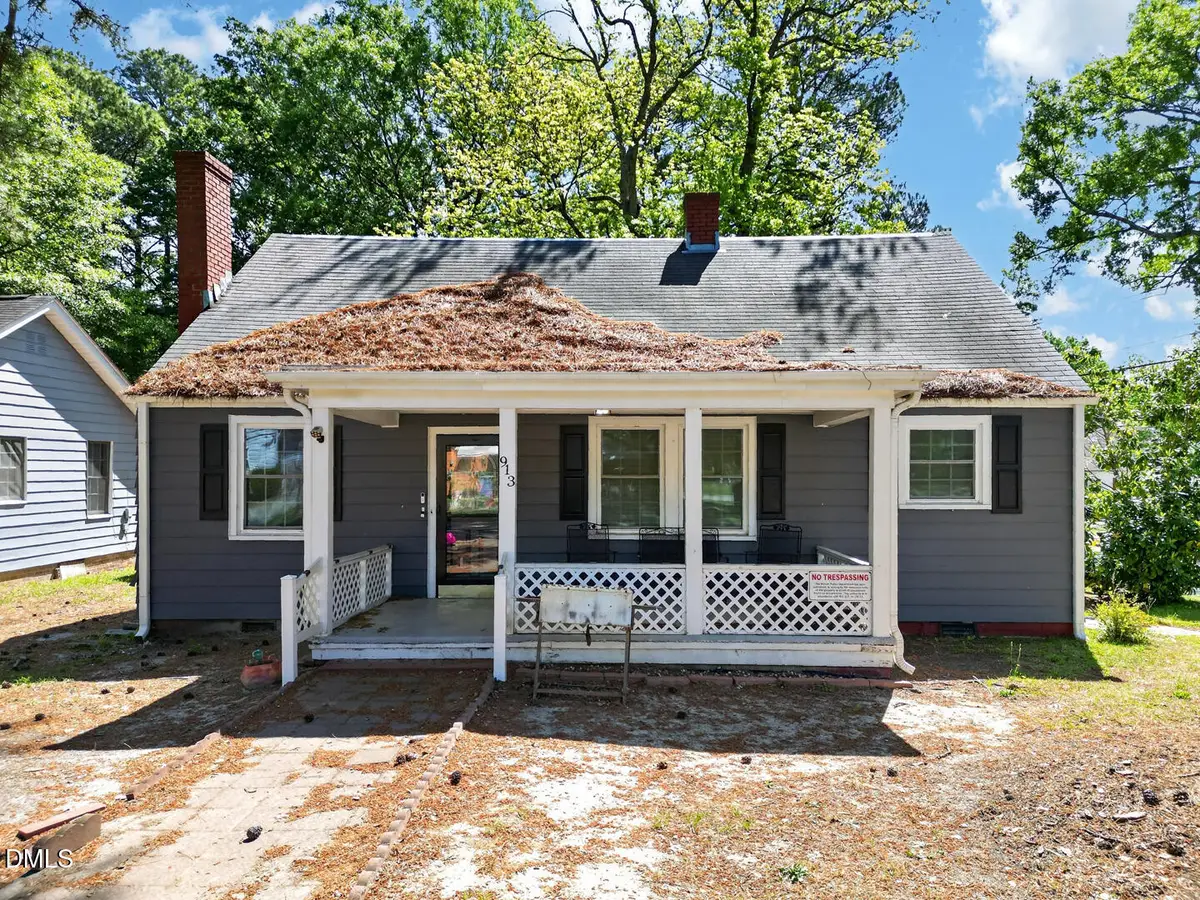 913 Woodrow Street S, Wilson, NC 27893 - #1