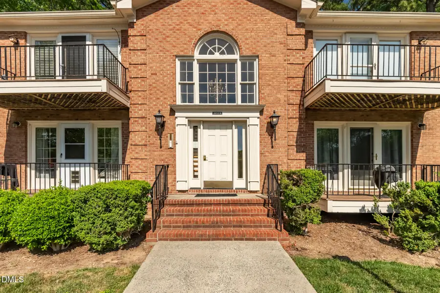 1515 E Franklin Street #Apt 13, Chapel Hill, NC 27514 - #3