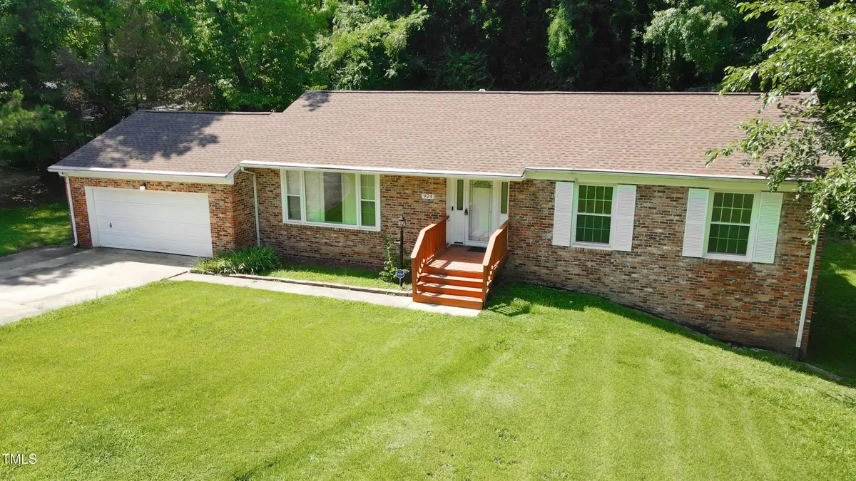 924 Lorain Avenue, Durham, NC 27704 - #1