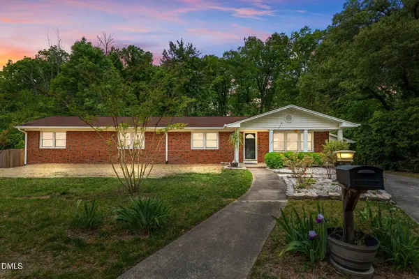 614 Ridgeway Drive, Burlington, NC 27217