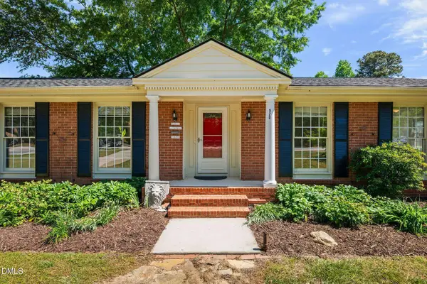 920 Laura Duncan Road, Apex, NC 27502