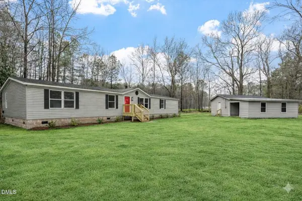 304 E Pope Avenue, Kenly, NC 27542