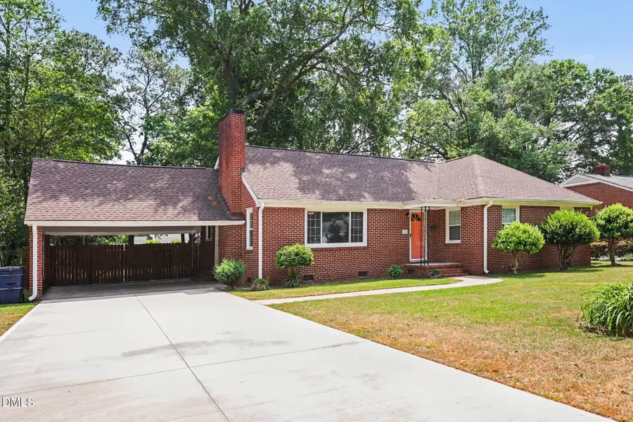 905 S Vermont Street, Smithfield, NC 27577 - #3