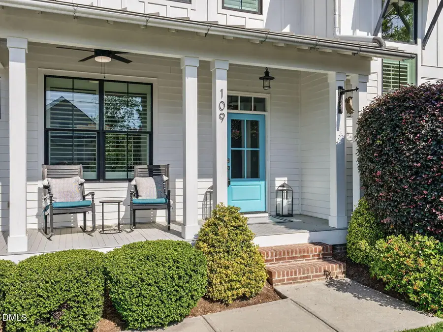 109 N Tunstall Avenue, Apex, NC 27502 - #3