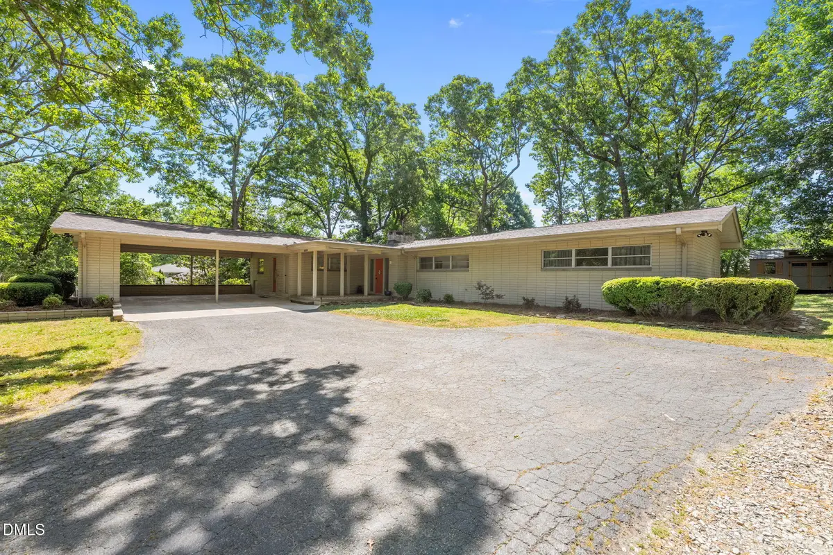 2220 Lakeview Terrace, Burlington, NC 27215 - #1
