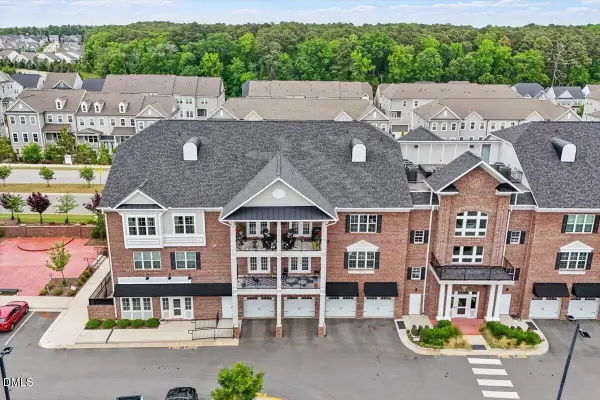 800 Gathering Park Circle #304, Cary, NC 27519