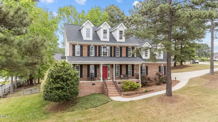 669 Kintyre Drive, Clayton, NC 27520 - #2