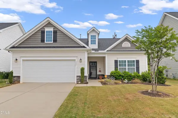 793 Lakemont Drive, Clayton, NC 27520