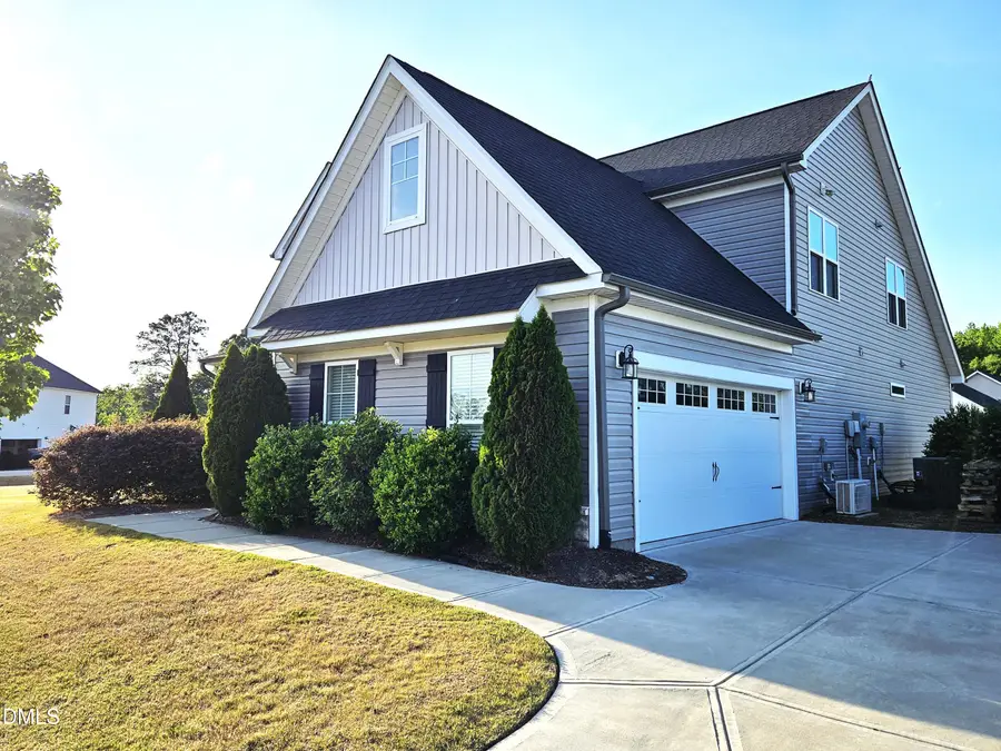 138 Beverly Place, Four Oaks, NC 27524 - #2