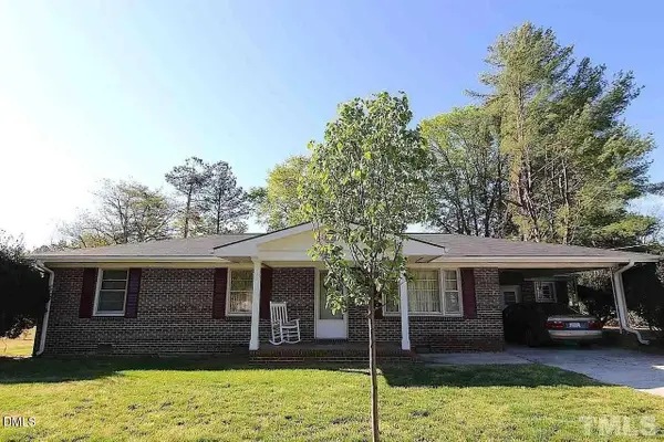 410 Blackmon Street, Four Oaks, NC 27524