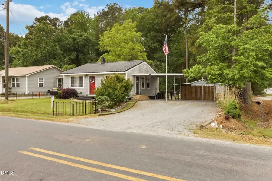 407 E Fremont Street, Kenly, NC 27542 - #2