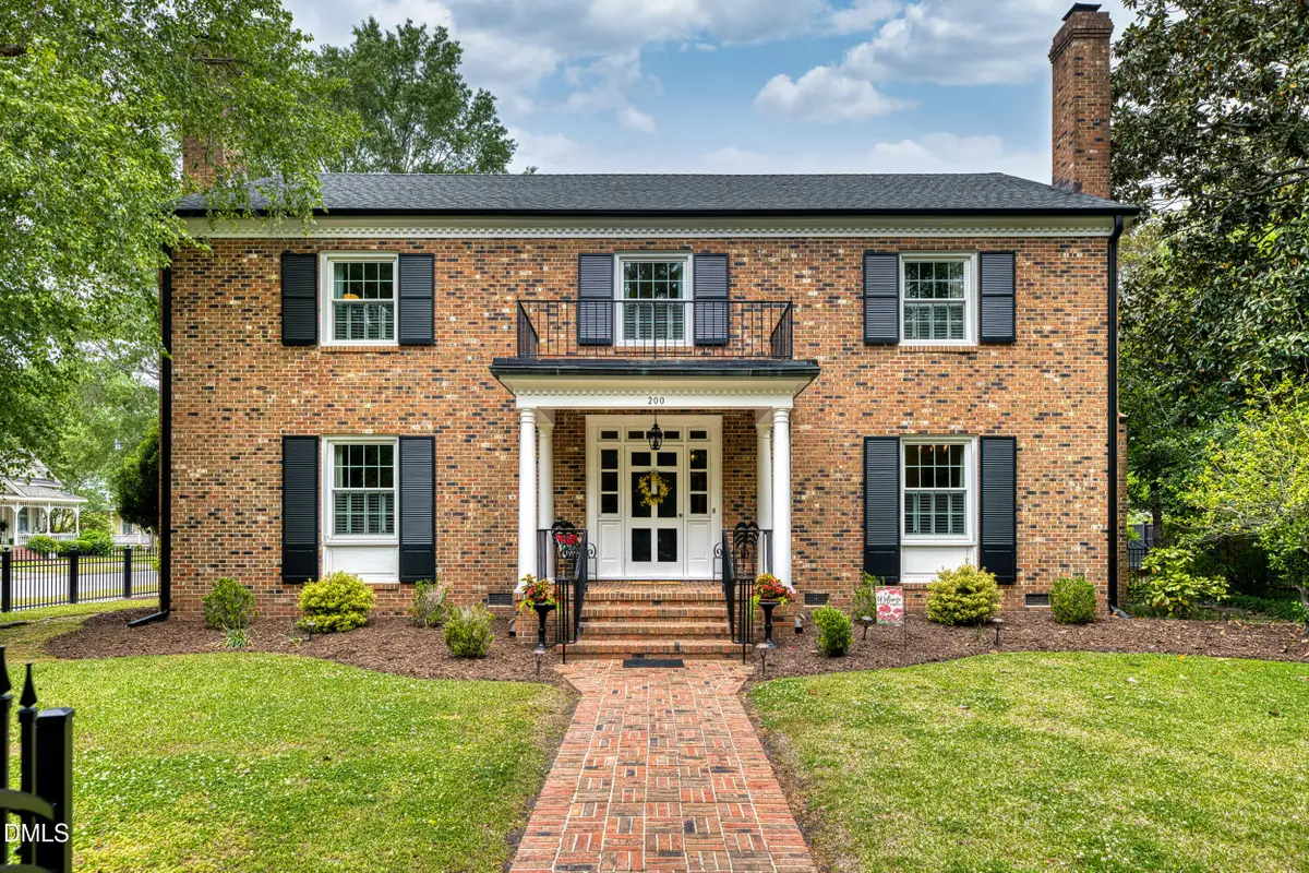200 E Park Avenue, Tarboro, NC 27886 - #1