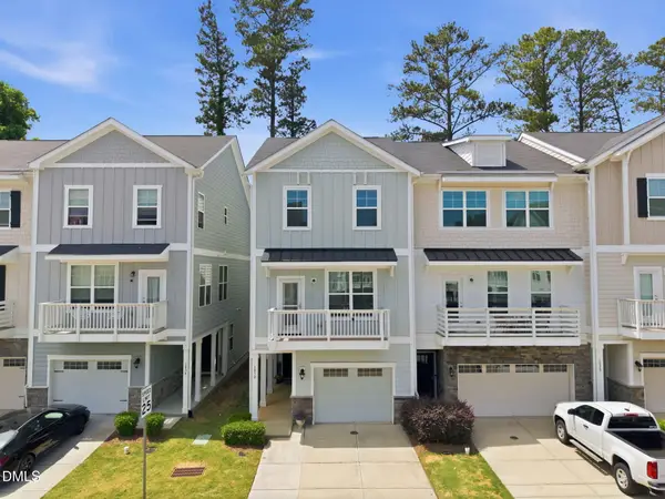 1032 Diamond Dove Lane, Apex, NC 27502