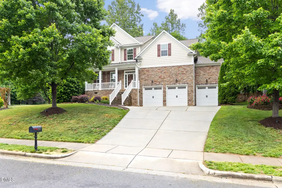 511 E Hatterleigh Avenue, Hillsborough, NC 27278 - #2