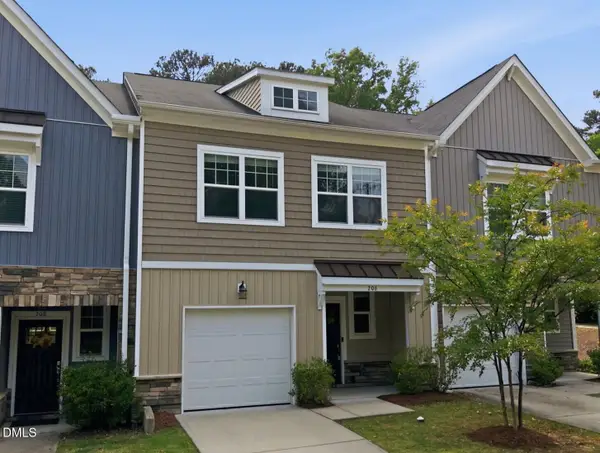 206 Vista Creek Place, Cary, NC 27511