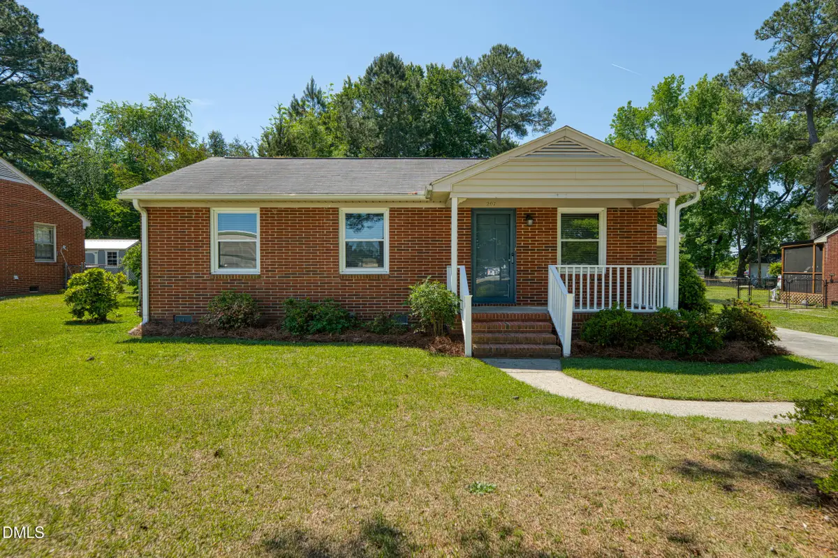 207 Centre Street, Tarboro, NC 27886 - #1