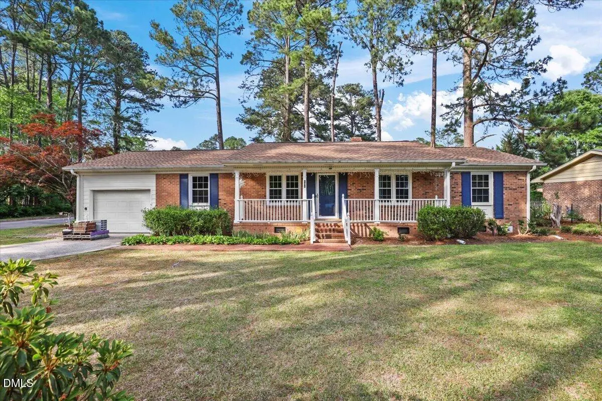 101 E Wilson Street, Smithfield, NC 27577 - #1