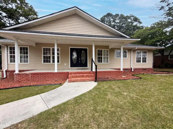1210 N Park Avenue, Dunn, NC 28334