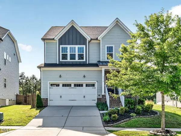 2516 Glade Mill Court, Fuquay Varina, NC 27526