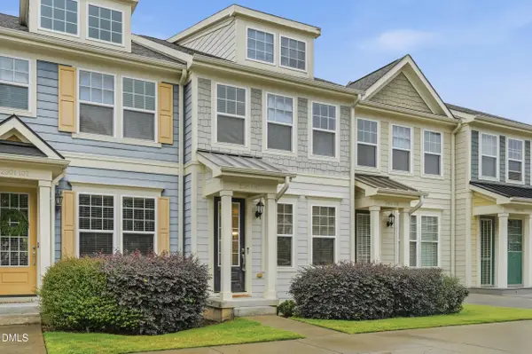 2801 Wilshire Hill Drive #105, Raleigh, NC 27604