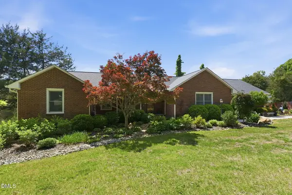 138 Lake Cammack Court, Burlington, NC 27217