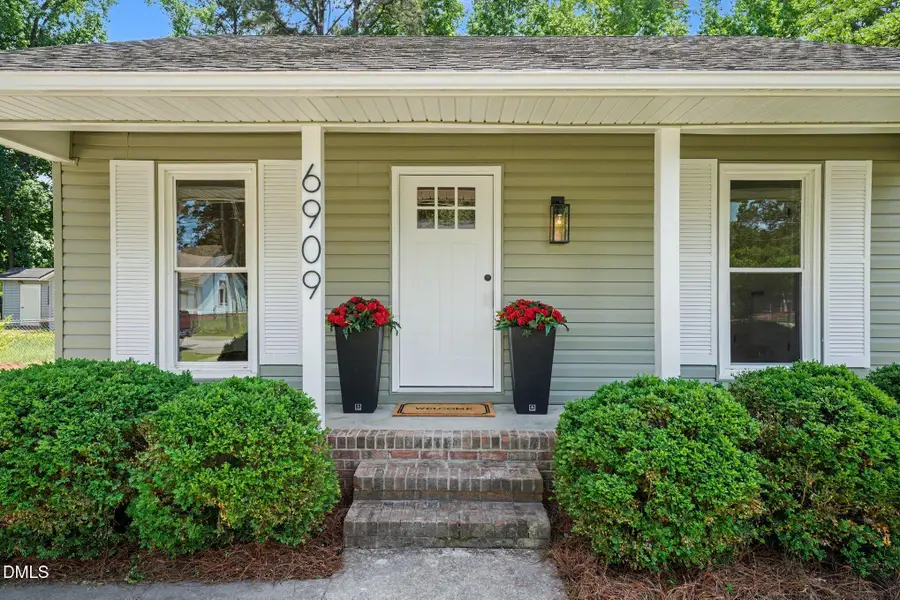 6909 Media Drive, Fayetteville, NC 28314 - #2