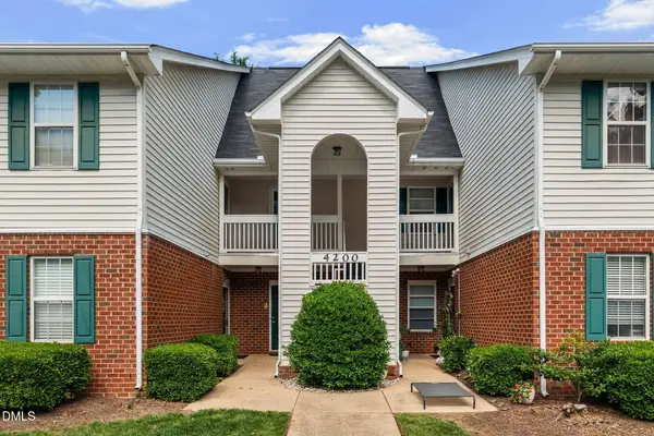4222 Wellington Ridge Loop, Cary, NC 27518