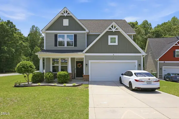 15 Dandelion Place, Spring Lake, NC 28390