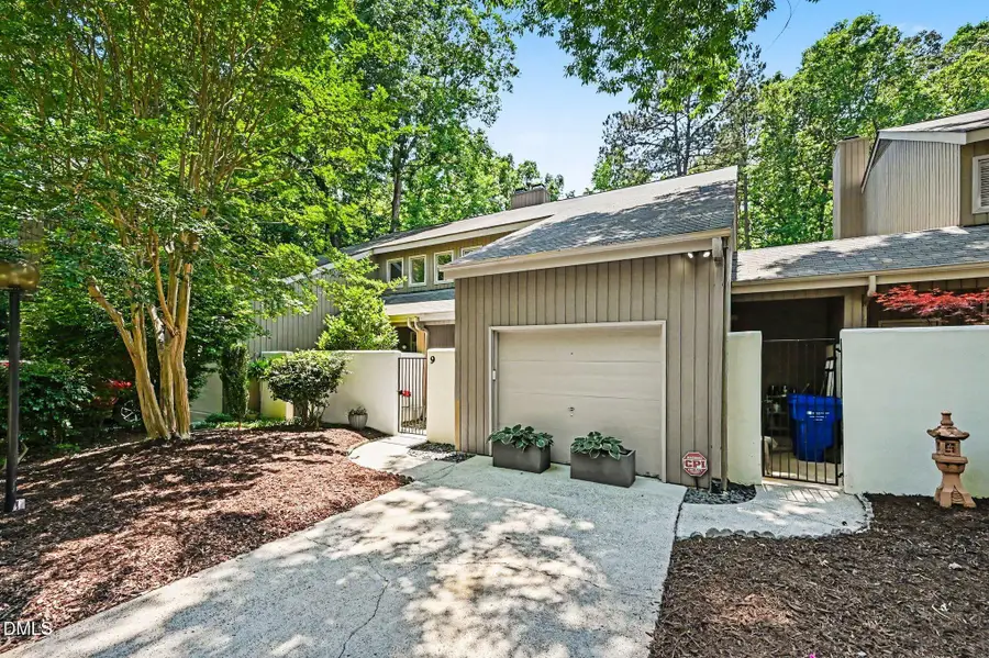 9 Tottenham Lane, Chapel Hill, NC 27517 - #2