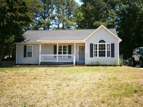 123 Temple Street, Four Oaks, NC 27524