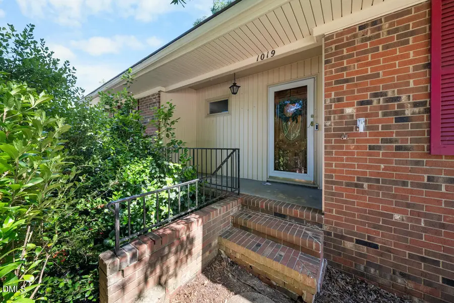 1019 Garden Court, Burlington, NC 27215 - #2