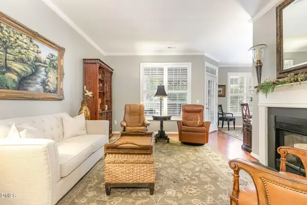 3121 Hemlock Forest Circle #203, Raleigh, NC 27612