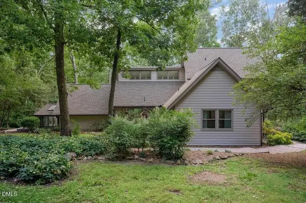 1525 Arboretum Drive, Chapel Hill, NC 27517