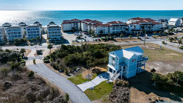 6 Cape Lane, North Topsail Beach, NC 28460