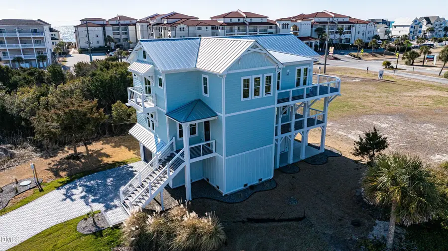 6 Cape Lane, North Topsail Beach, NC 28460 - #3
