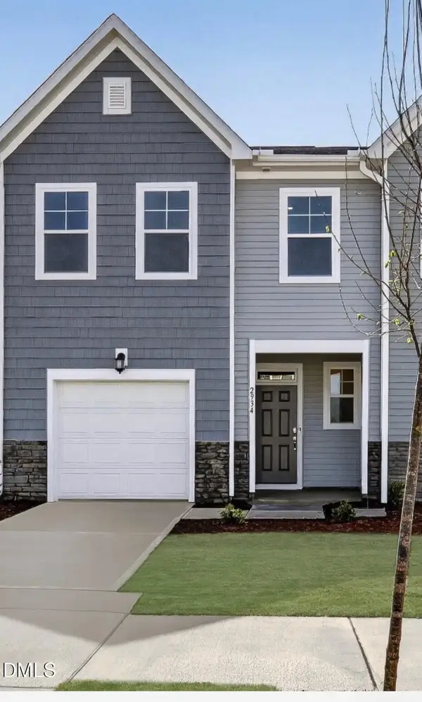 2934 Hickory Field Drive #2934, Raleigh, NC 27616