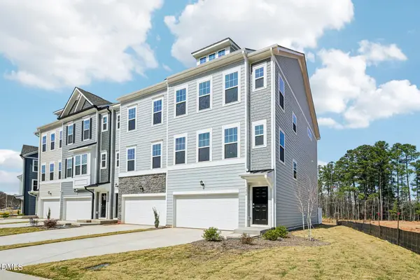 10915 Bayflower Way, Raleigh, NC 27617