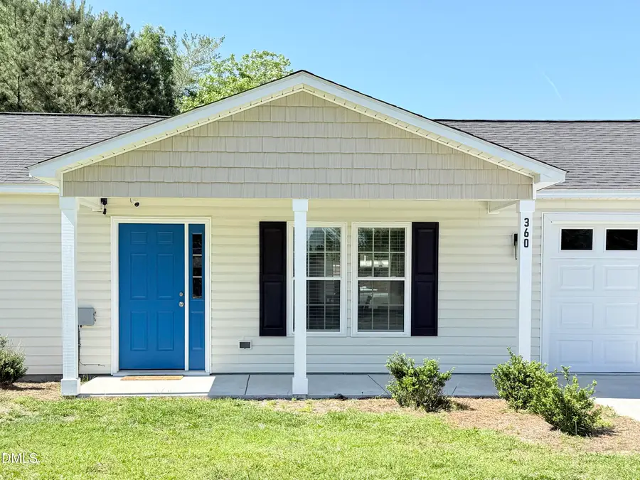 360 Oak Street, Roseboro, NC 28382 - #3