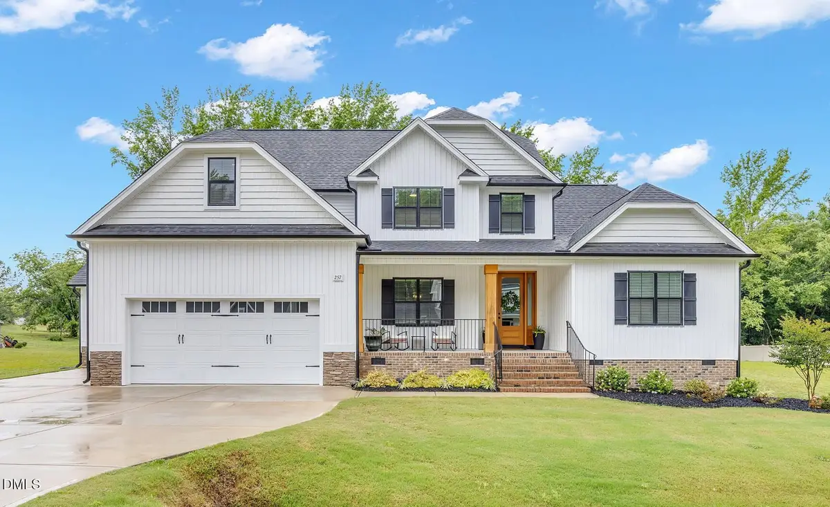 257 Hampshire Court, Four Oaks, NC 27524 - #1