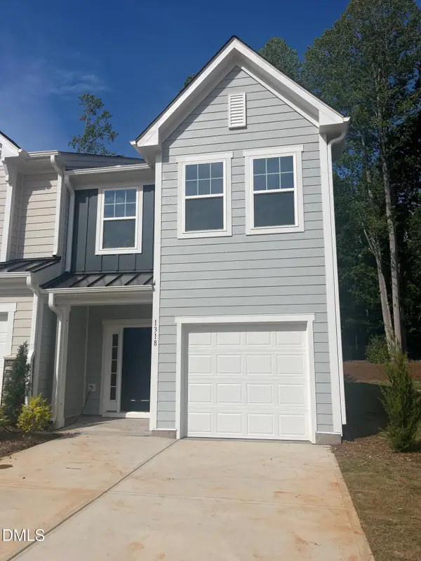 1318 Hammond Drive, Mebane, NC 27302