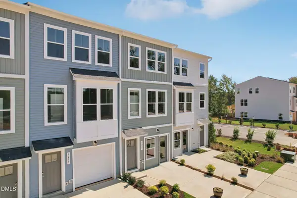 905 Formby Way, Raleigh, NC 27610
