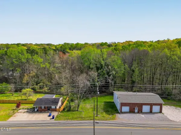 915 W 3rd Street, Siler City, NC 27344