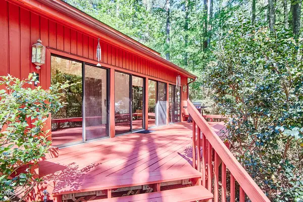 152 Cedar Hills Circle, Chapel Hill, NC 27514