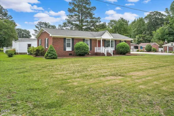 606 E Fremont Street, Kenly, NC 27542