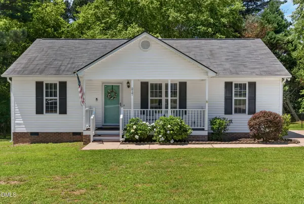 217 Deep Creek Drive, Clayton, NC 27520